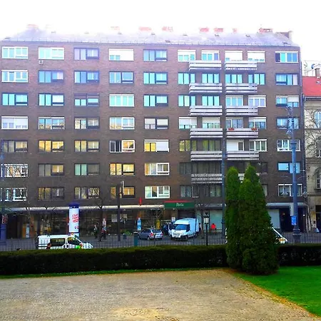 Brand New In The Center Apartamento